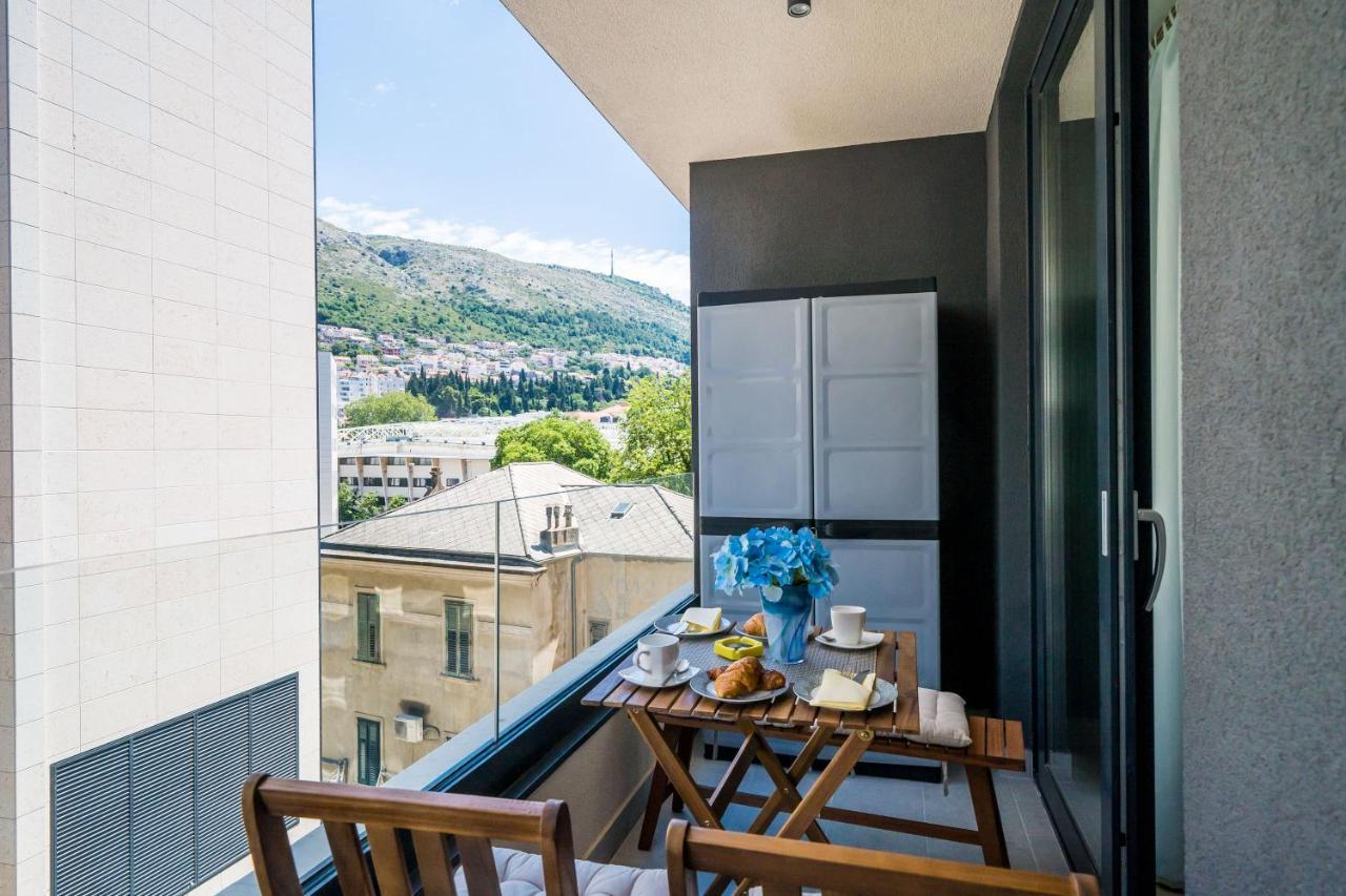 Nava - New And Spacious Gem - Free Parking Apartment
